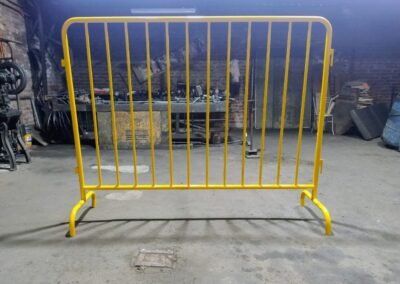 fabricación de valla peatonal
